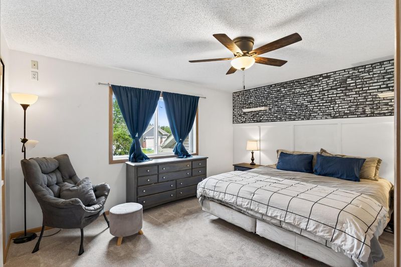 1820 Highland Trl, Saint Cloud, MN 56301