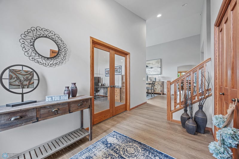 409 Allyson Cir, Moorhead, MN 56560