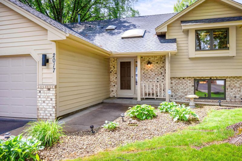 2017 87th Trl N, Brooklyn Park, MN 55443