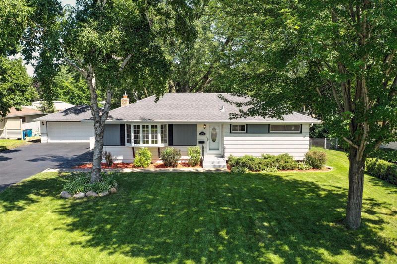 10917 Abbott Ave S, Bloomington, MN 55431