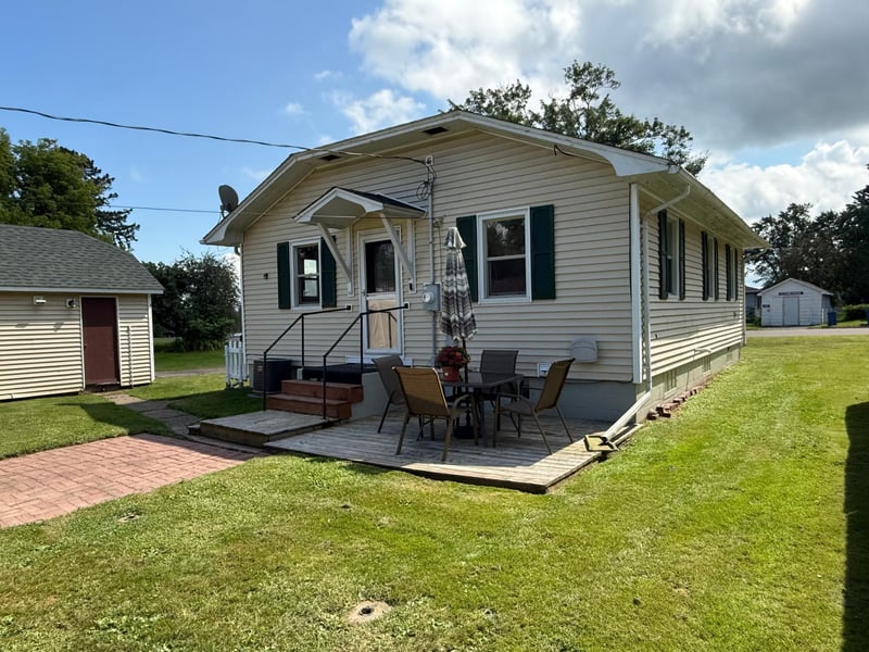 109 2nd Ave, Shell Lake, WI 54871