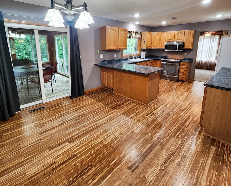9608 60th Ave SW, Raymond, MN 56282