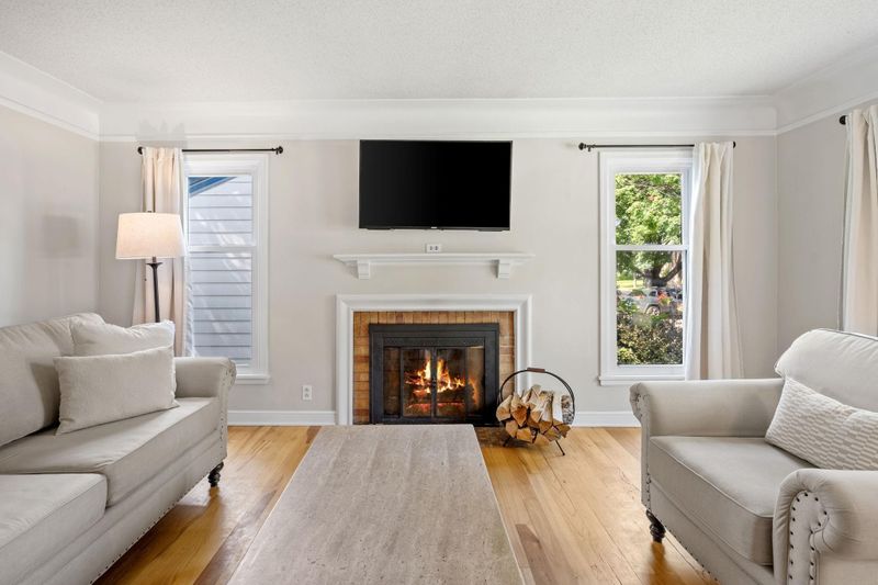 7813 Division St, Saint Louis Park, MN 55426