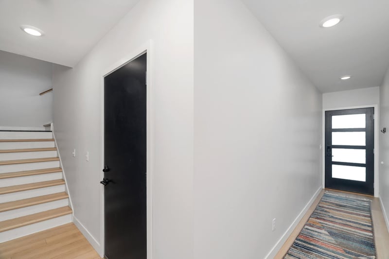 3709 London Rd #5, Duluth, MN 55804