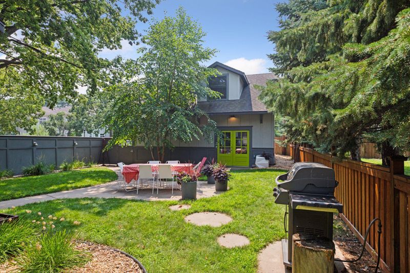 742 Hague Ave, Saint Paul, MN 55104