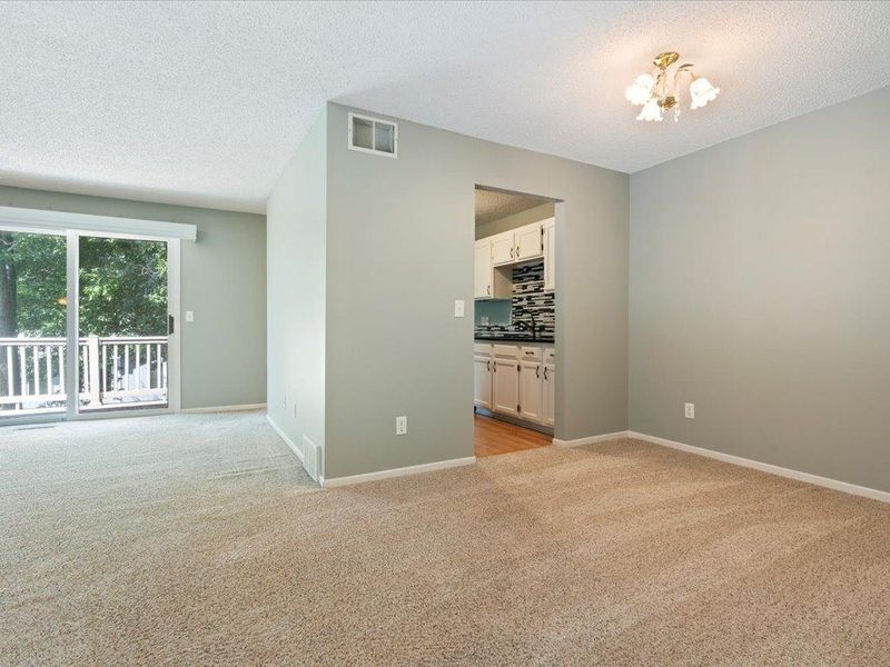 2208 Spruce Dr, Brainerd, MN 56401