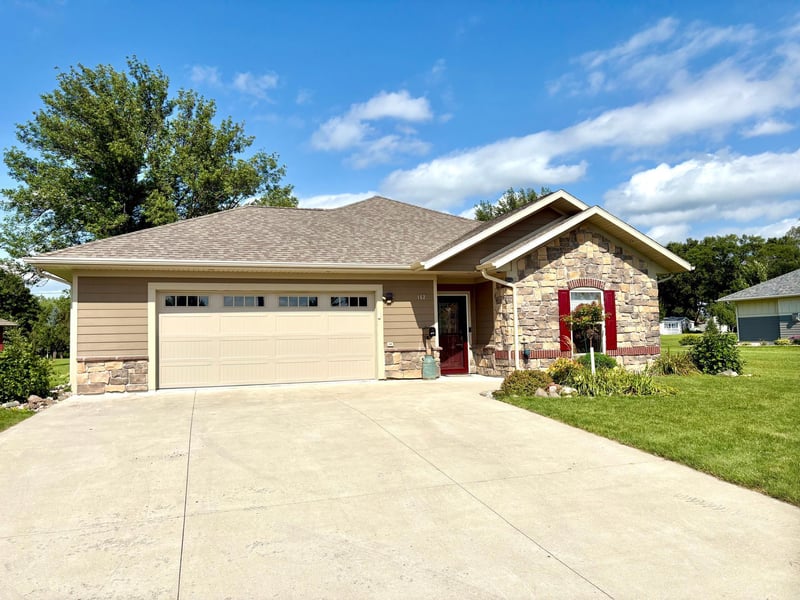 162 Diagonal St, Dawson, MN 56232