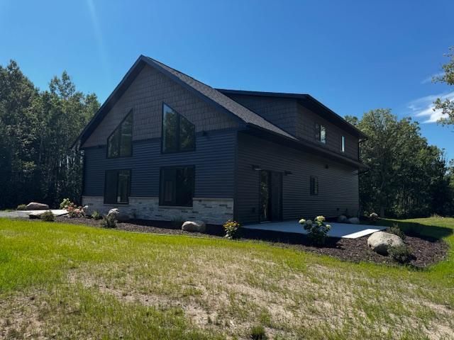 12835 Scotlyn Ct NW, Bemidji, MN 56601