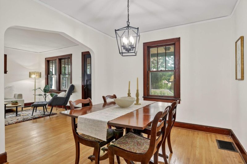 603 Cook Ave E, Saint Paul, MN 55130