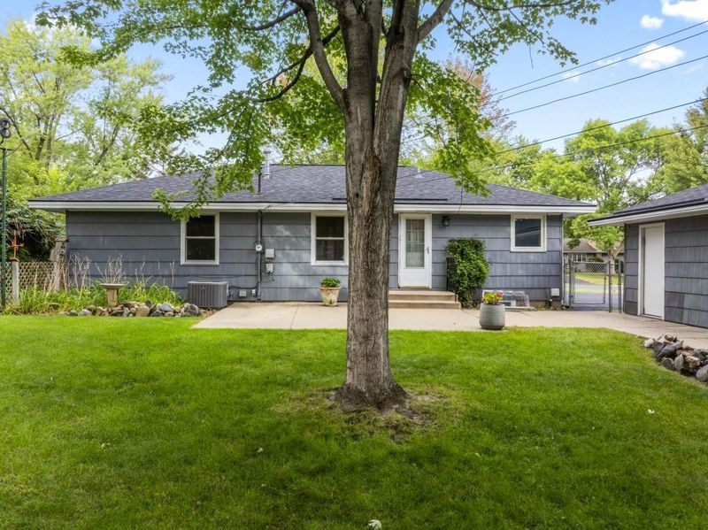 10617 Sheridan Ave S, Bloomington, MN 55431