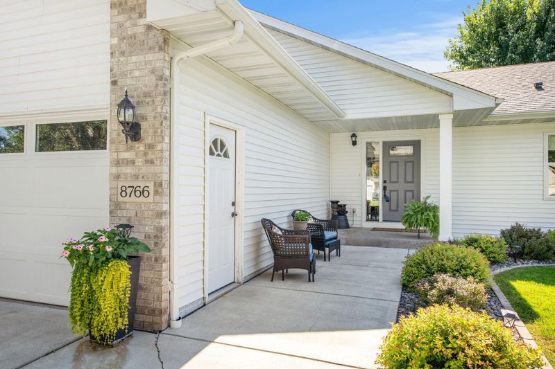 8766 Troy Marquette Ln, Monticello, MN 55362