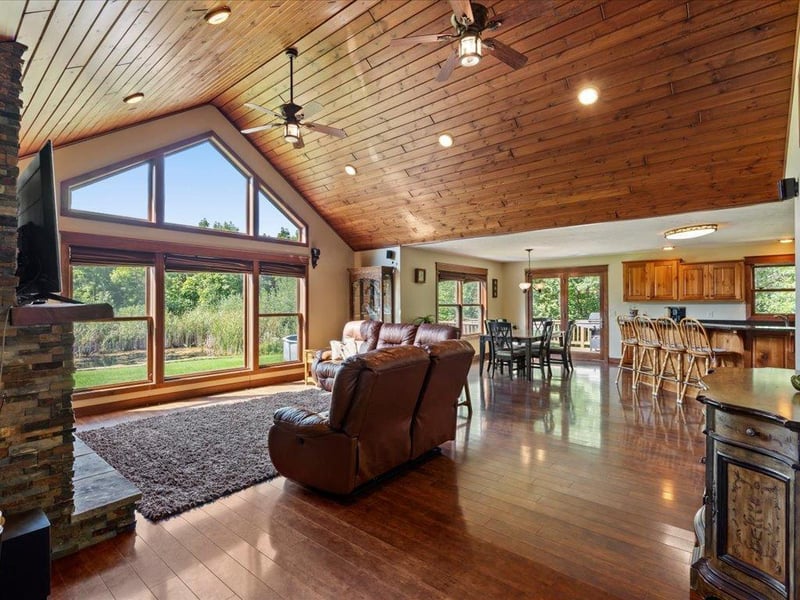 1572 44th St SW, Pine River, MN 56474