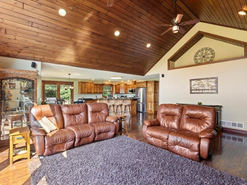 1572 44th St SW, Pine River, MN 56474