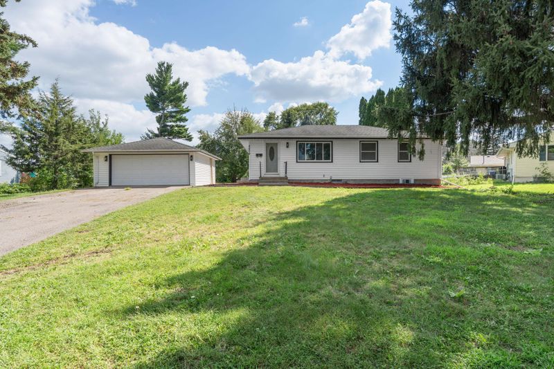 8409 67th Ave N, Brooklyn Park, MN 55428