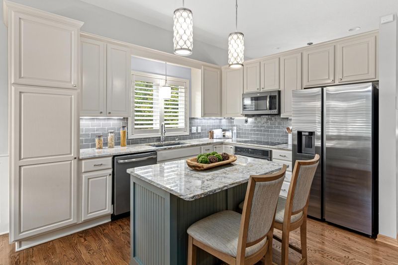 2341 Glacier Way, Hastings, MN 55033