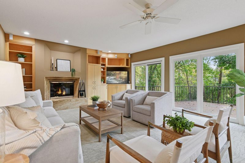 16795 Whittington Walk, Eden Prairie, MN 55346