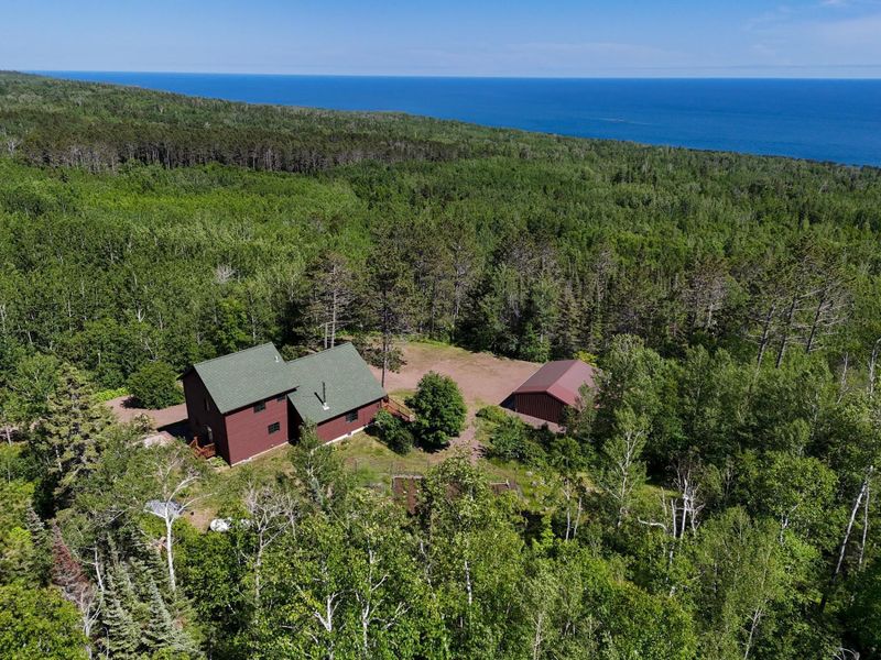 32 Lookout Rd, Grand Marais, MN 55604