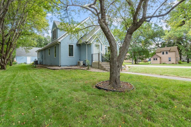1023 Hawthorne St, Alexandria, MN 56308