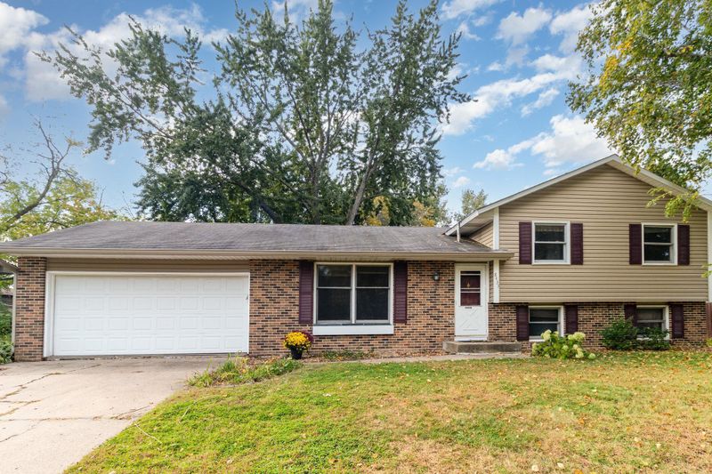 8433 79th St S, Cottage Grove, MN 55016