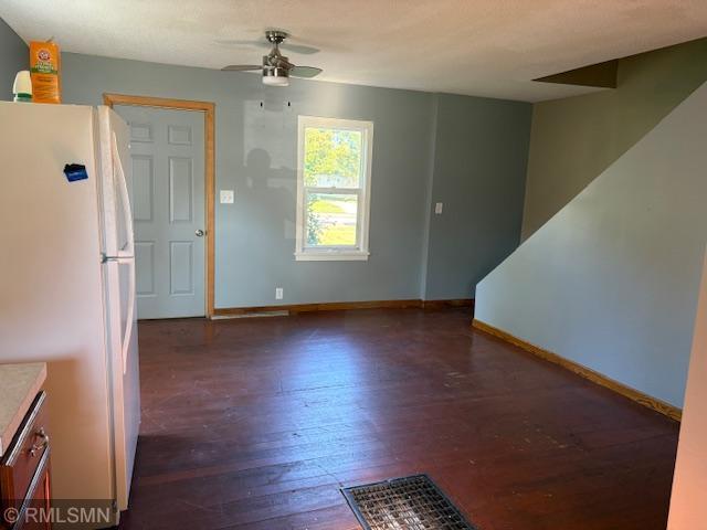 454 Lake St S, Long Prairie, MN 56347