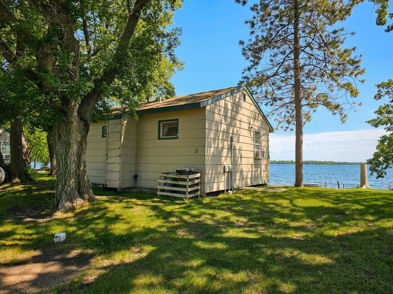 34654 Big Mcdonald Ln, Dent, MN 56528