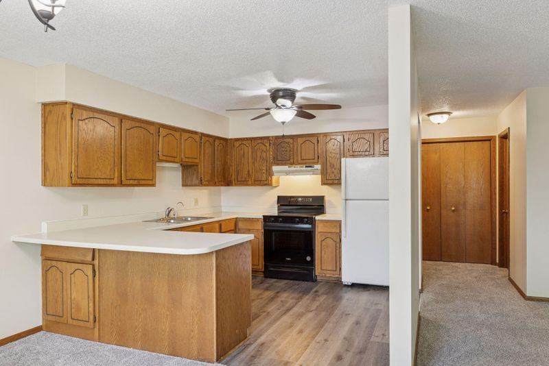 7952 Charles Way, Inver Grove Heights, MN 55076