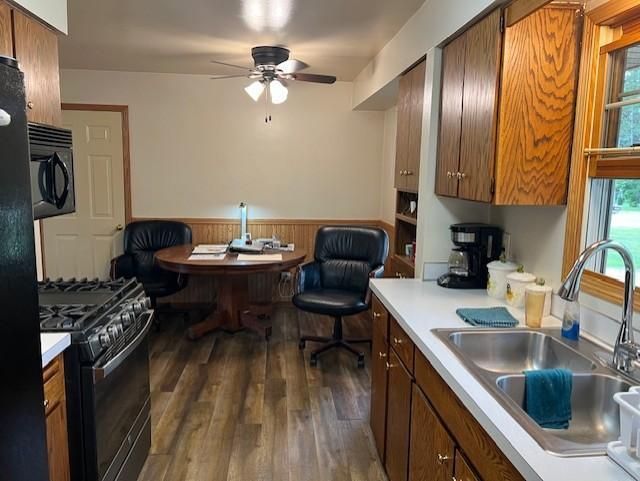 10449 Mississippi Blvd NW, Coon Rapids, MN 55433
