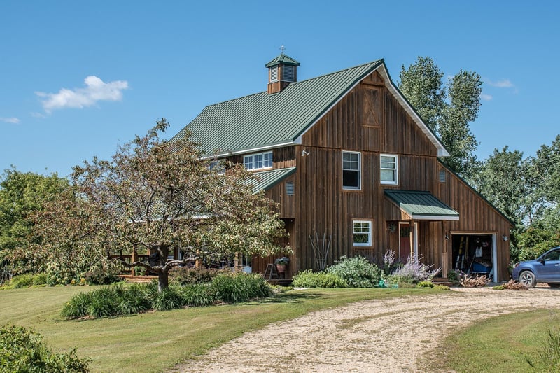 14966 225th St, Welch, MN 55089