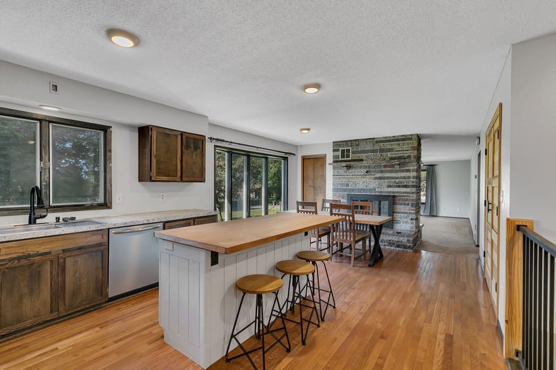 110 Baas Dr, Pease, MN 56363