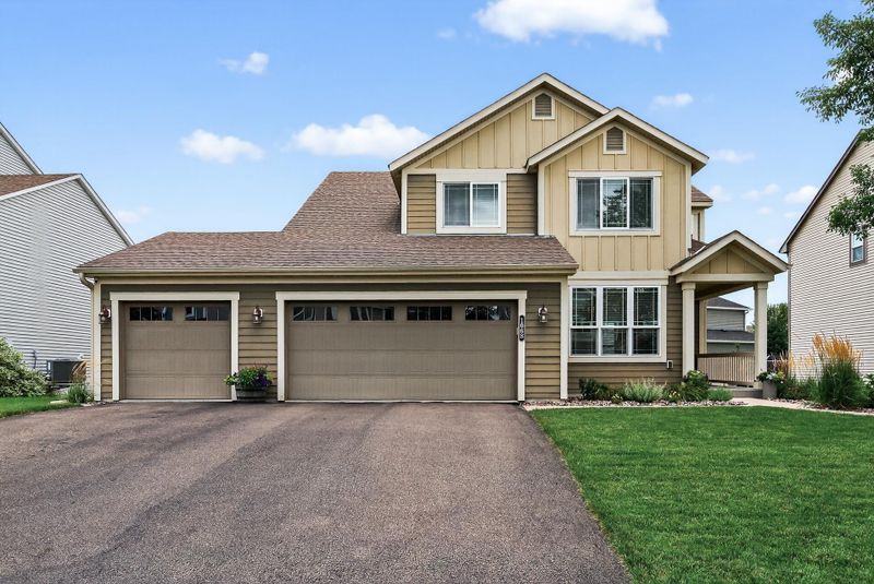 1068 Jubert Trl, Medina, MN 55340