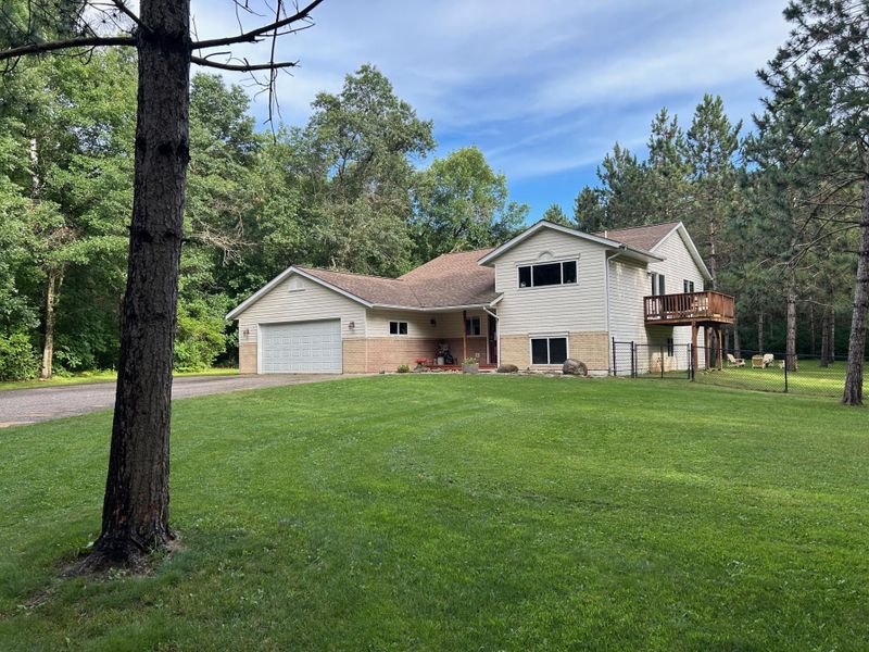 14126 Oak Hollow Rd, Brainerd, MN 56401