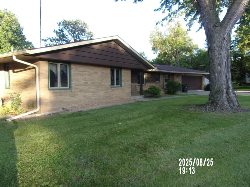 113 Third Ave NE, Elbow Lake, MN 56531