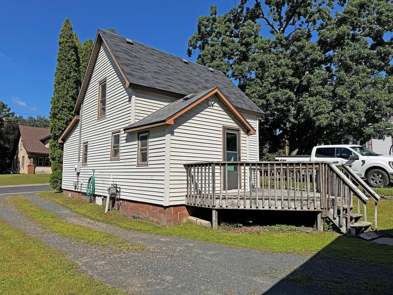 222 East Ave S, Dresser, WI 54009