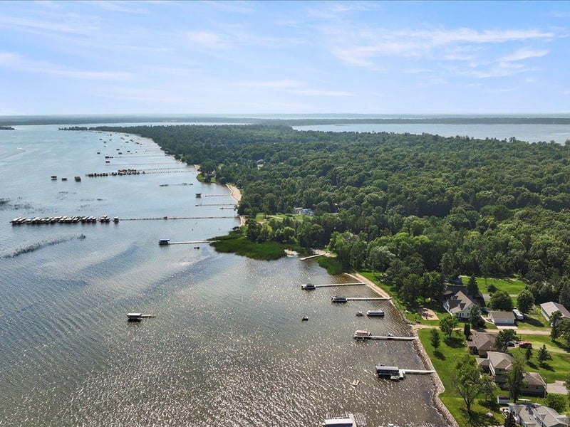 20882 N Long Trl, Brainerd, MN 56401