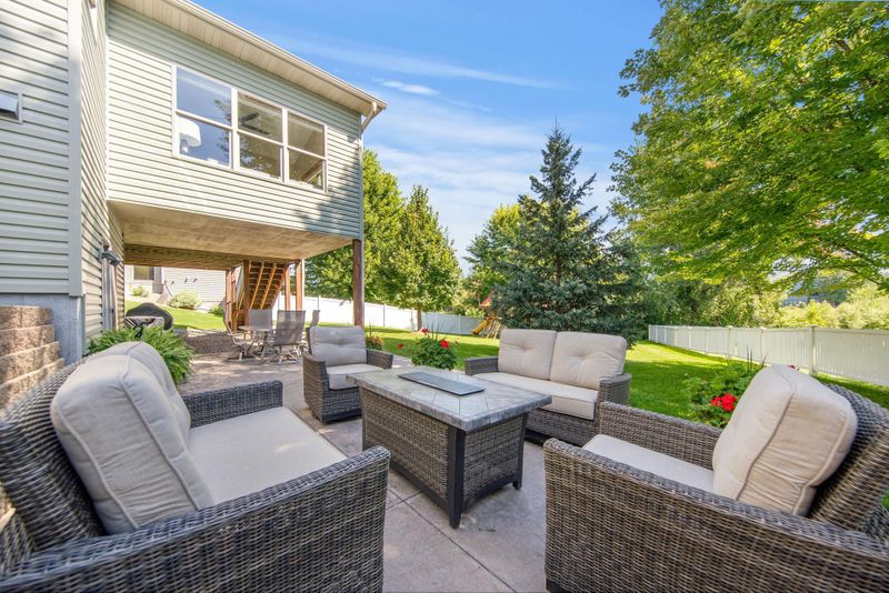 4578 Lannon Ave, Saint Michael, MN 55376