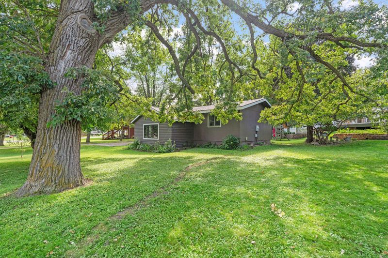 1300 Pulaski Rd, Buffalo, MN 55313