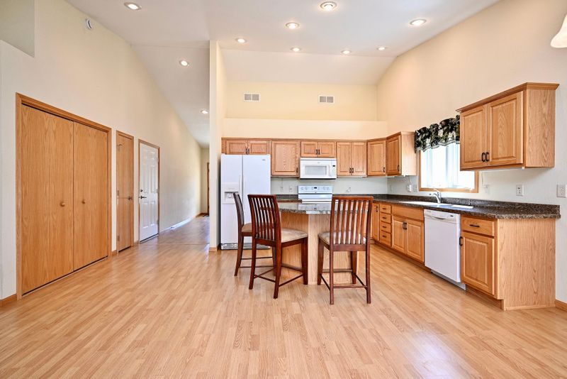 220 Janet Marie Ln, Winona, MN 55987