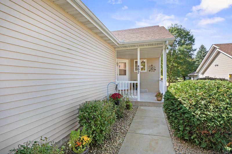 807 2nd Ave NW, Buffalo, MN 55313
