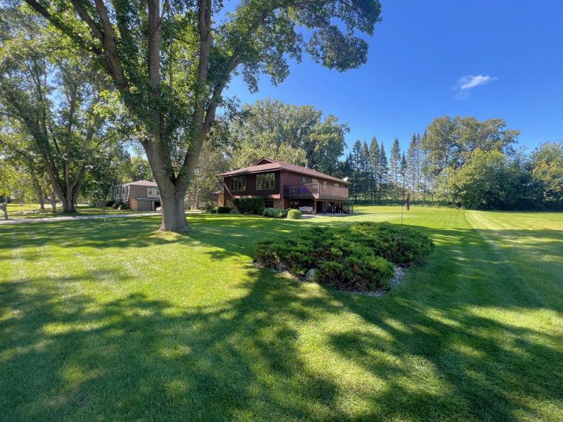 1320 Westwood Ct, Willmar, MN 56201
