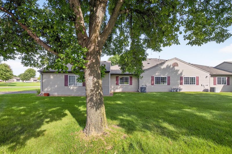 4914 34th Ct NW, Rochester, MN 55901