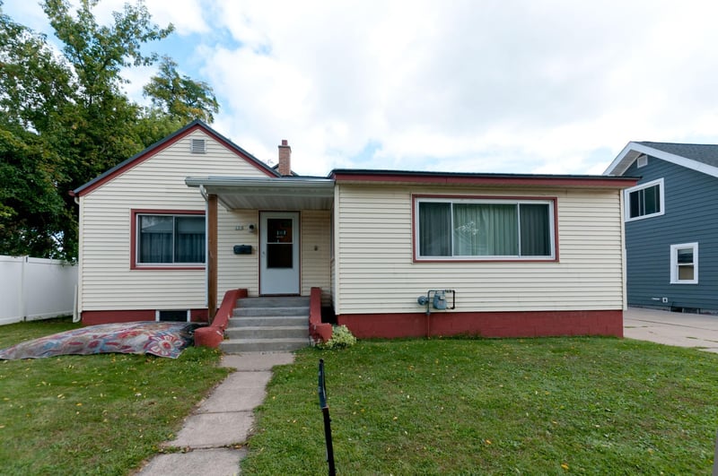 131 W Douglas St, Rice Lake, WI 54868