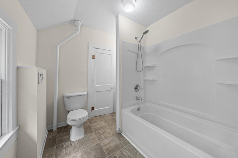 227 E Elm St, River Falls, WI 54022