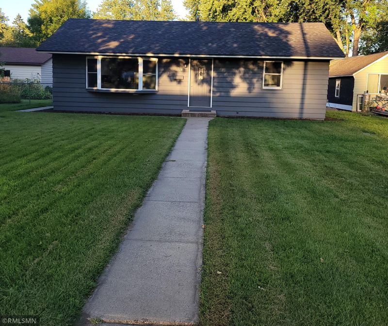 504 S Rum River Dr, Princeton, MN 55371