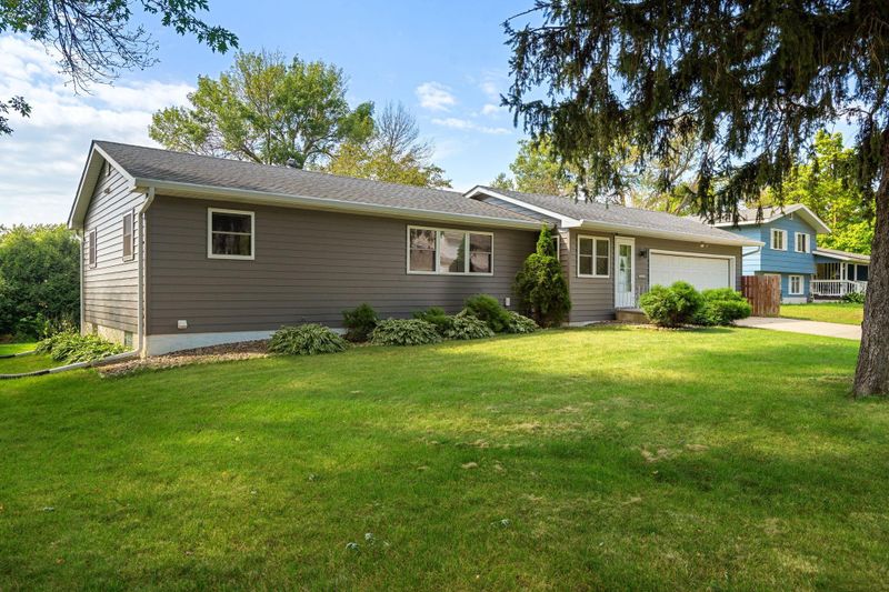 603 19th St NW, Austin, MN 55912