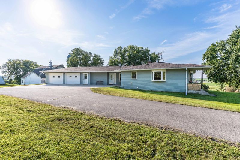 18702 County Highway 1, Fergus Falls, MN 56537