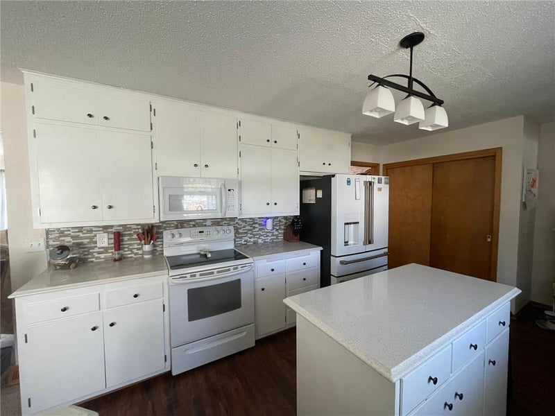 112 Walnut St, Dawson, MN 56232