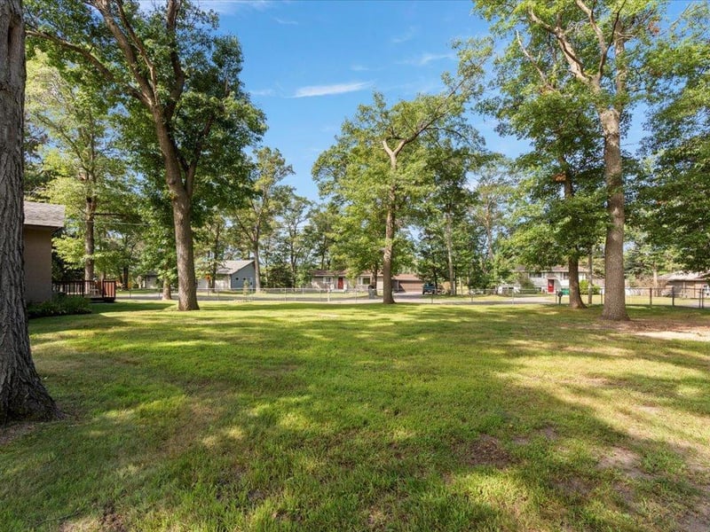13709 Glenwood Dr, Baxter, MN 56425
