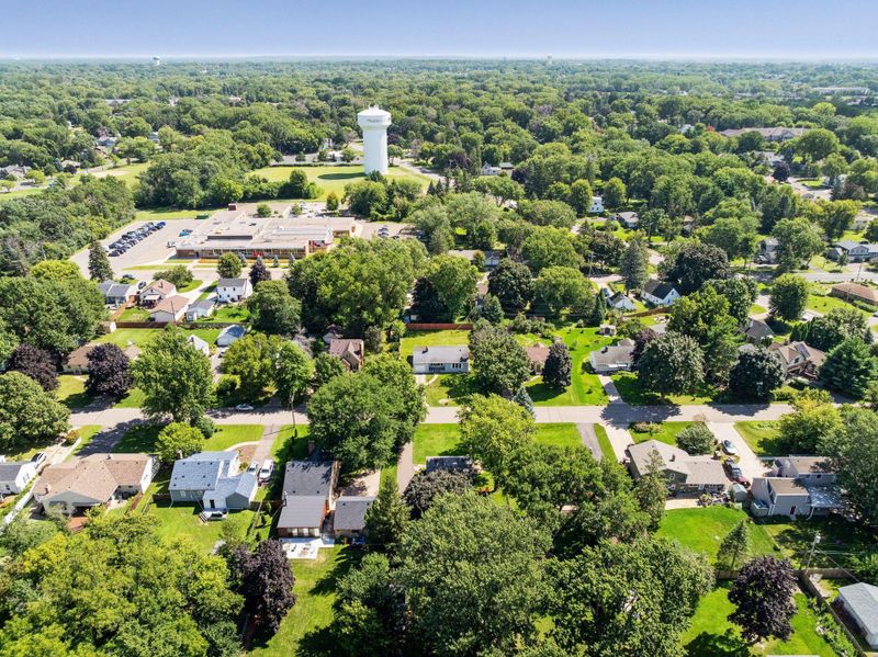1038 Mary St N, Maplewood, MN 55119