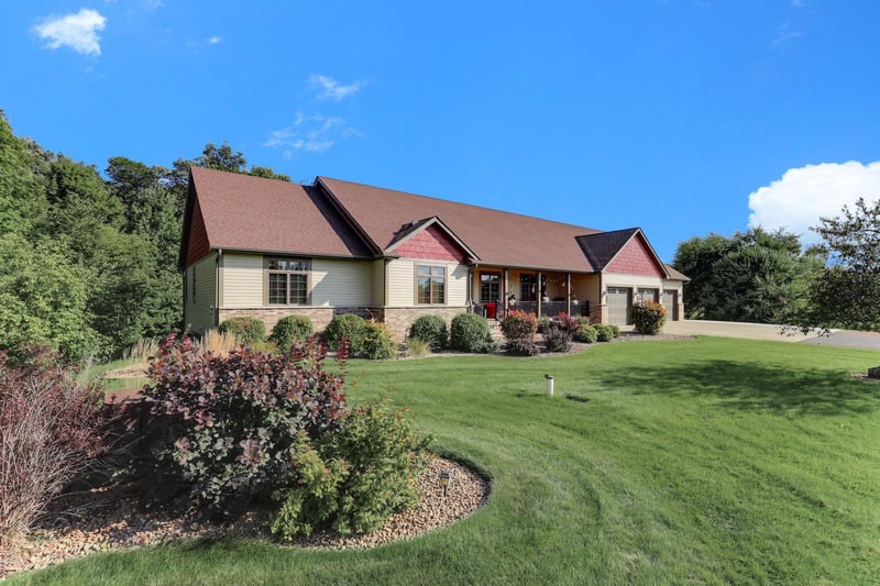 8429 148th Ave, Becker, MN 55308