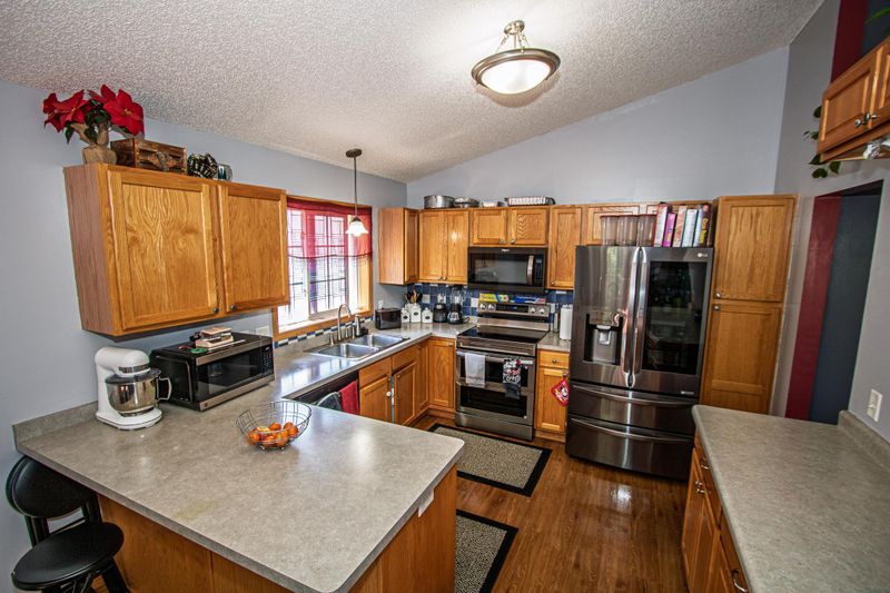 2401 Elianna Dr, Northfield, MN 55057